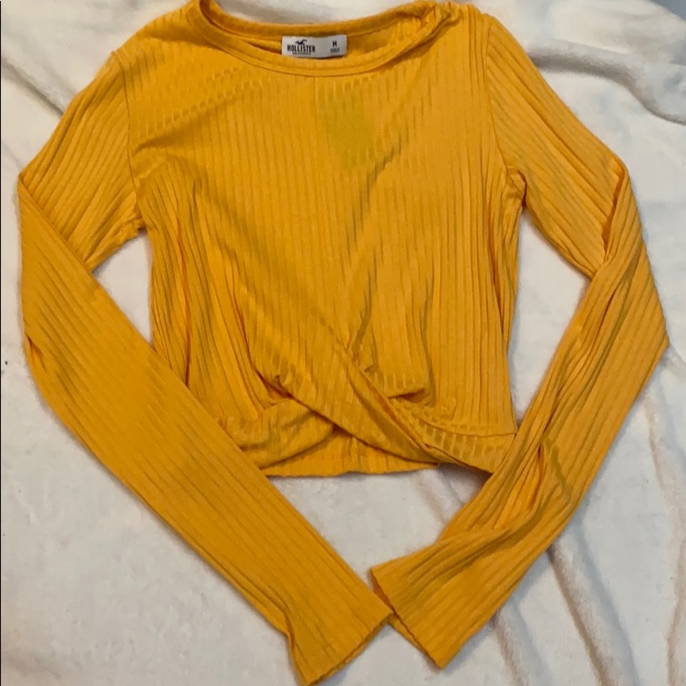 Yellow crop top with cross bottoms